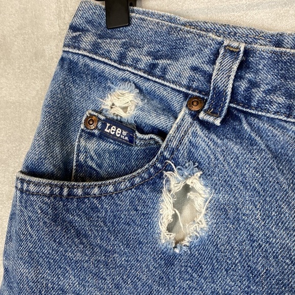 Destructed vintage Lee jeans - Picture 5 of 9